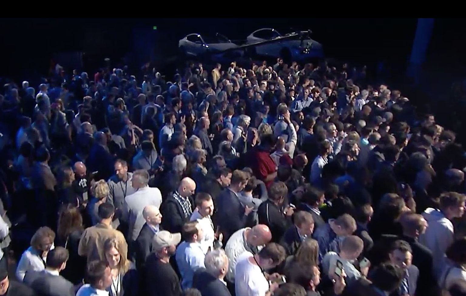 Es war ein geladener Auflauf in Los Angeles, der sich das Model 3 von Tesla auf der Weltpremiere live anschauen und ... 