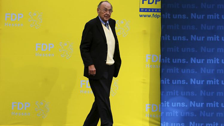 Hans-Dietrich Genscher porägte über Jahrzehnte die FDP und Deutschlands Außenpolitik.