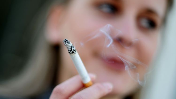 Forscher untersuchten die Lebensführung dänischer Frauen: So wurde vor allem in der "Zwischen-Kriegs-Generation" viel geraucht.