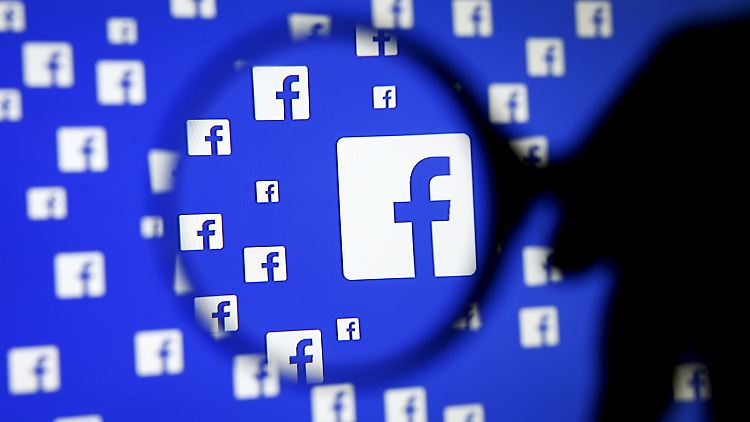 Die neue Funktion soll Menschen mit Sehbehinderung den Zugang zu Facebook erleichtern.