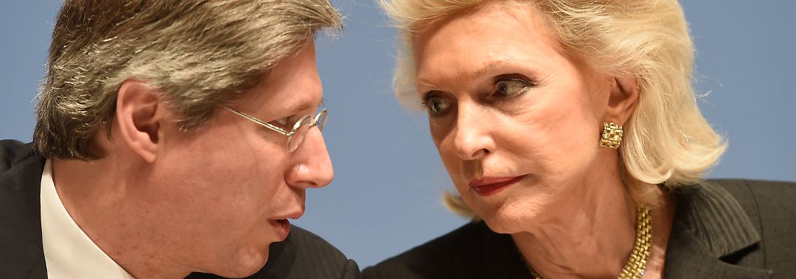 Maria-Elisabeth Schaeffler und ihr Sohn Georg Schaeffler halten weiterhin alle Stammaktien an dem Unternehmen.
