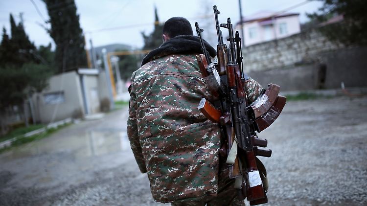 Seit Ende der Kampfhandlungen 1994 gibt es zwischen Armenien und Aserbaidschan keinen Friedensvertrag.