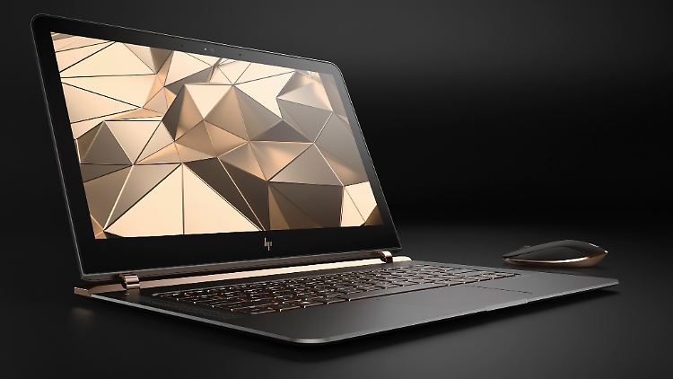 Das Notebook hat raffinierte Gelenke, die zuammengeklappt nicht zu sehen sind. Was die passende Maus kostet, hat HP noch nicht mitgeteilt.