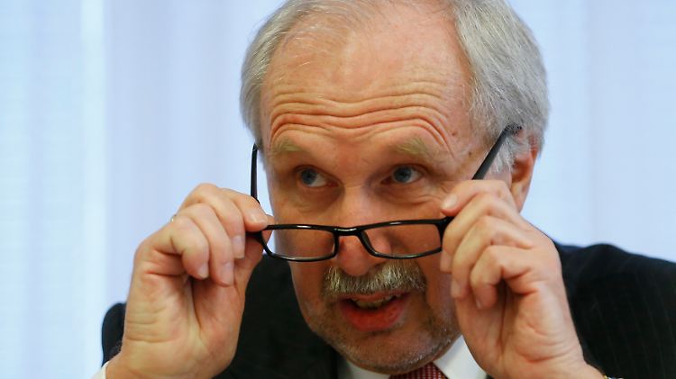 "Wir füllen die Tränke": Ewald Nowotny zweifelt an der Draghi-Strategie.