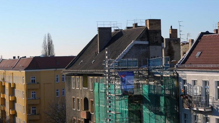 Eigentümer benötigen für den Dachgeschoss-Ausbau eine Baugenehmigung.