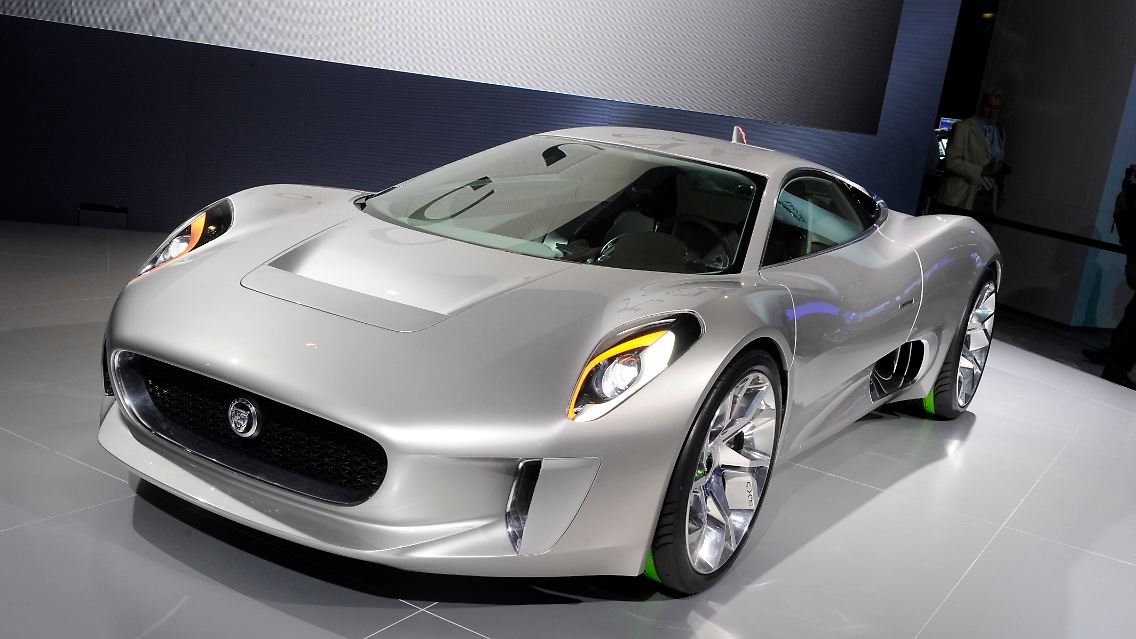 autosalon paris jaguar_front.jpg