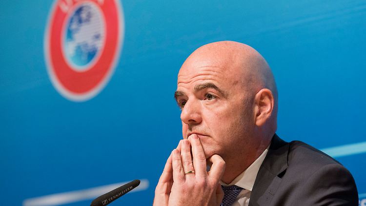 Ein von Fifa-Präsident Gianni Infantino in seiner Uefa-Zeit geschlossener Vertrag beschäftigt nun die Schweizer Ermittlungsbehörden.