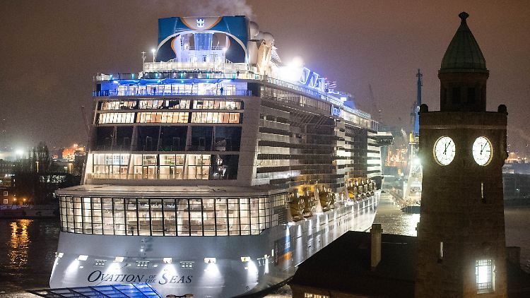 So lange das Schiff im Hafen liegt, haben die Passagiere keine Probleme mit der Internetverbindung.
