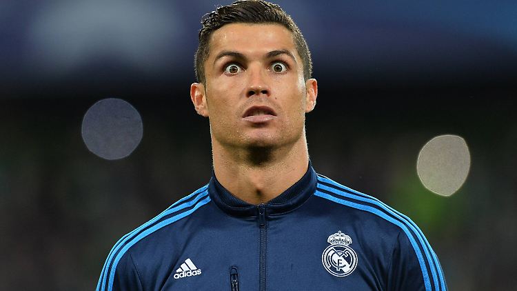 Macht große Augen angesichts der Wolfsburger Stärke: Cristiano Ronaldo.