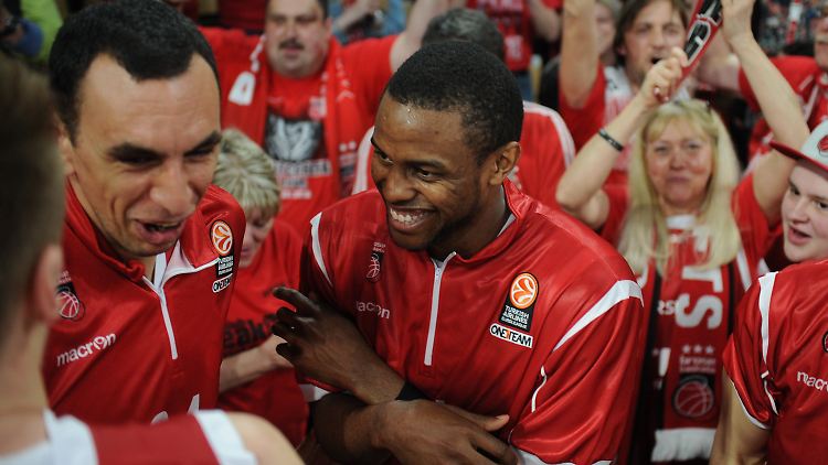 Yassin Idbihi, Darius Miller und die Brose Baskets sind stolz auf ihre Leistungen in der Euroleague - trotz des Ausscheidens.