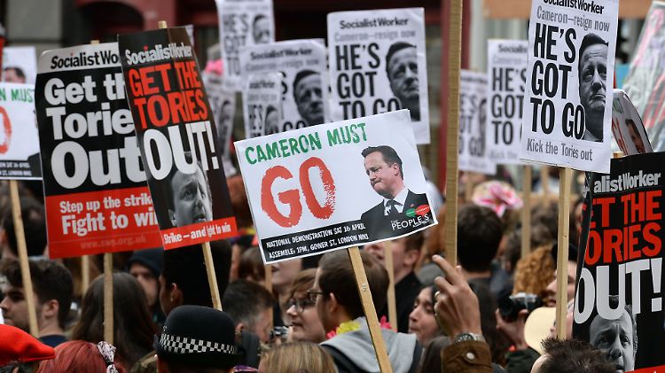 Kann Cameron mit seiner Flucht nach vorn den Druck von der Straße nehmen?