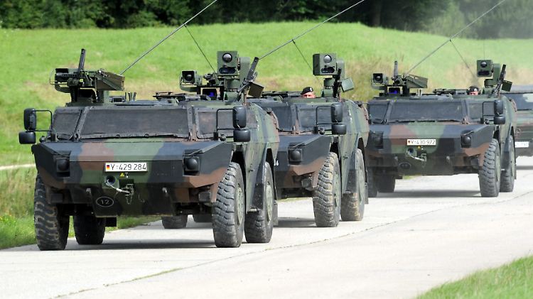 Spähwagen vom Typ Fennek im schleswig-holsteinischen Eutin: Die Bundeswehr verstärkt ab sofort ihr Engagement in Osteuropa.