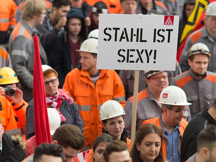 Eine Branche läuft Sturm gegen Niedrigpreise aus China und zusätzliche Belastungen in Europa: Hier eine Szene vom "Stahl-Aktionstag" vor dem Wochenende in Salzgitter.