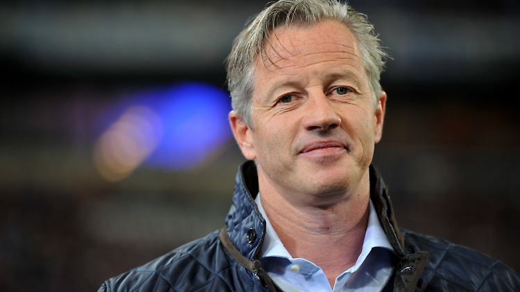 Jens Keller war nach seinem Rauswurf auf Schalke im Herbst 2014 ohne Trainerjob.
