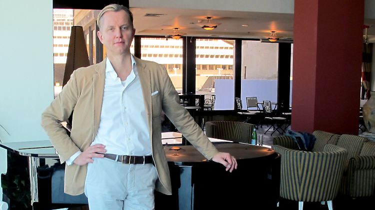 Sorgte in Tel Aviv für einen "wunderbaren Abend": Max Raabe.