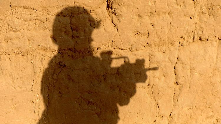 Für viele Soldaten endet die Belastung des Einsatzes nicht mit der Rückkehr in die Heimat. 