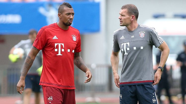 Nicht Jerôme Boateng, sondern Fitness-Spezialist Andreas Kornmayer (l.) ist die neueste Verpflichtung von Jürgen Klopp.