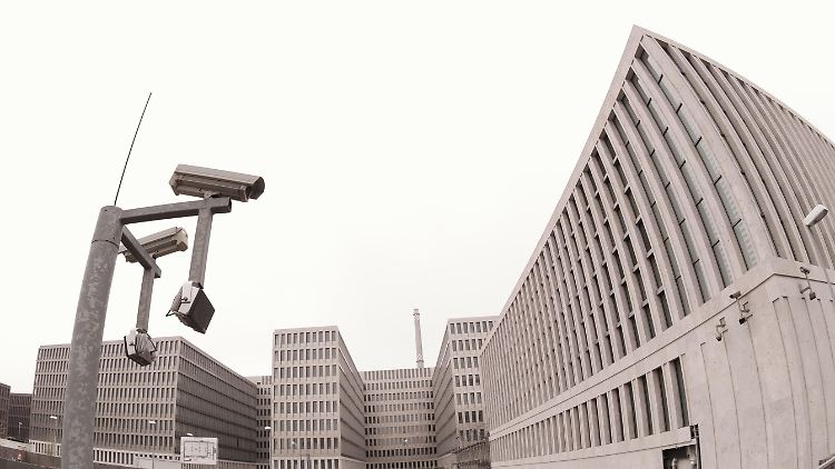 Neue BND-Zentrale in Berlin: Auch der Auslandsgeheimdienst soll in Zukunft enger mit befreundeten Staaten zusammenarbeiten.