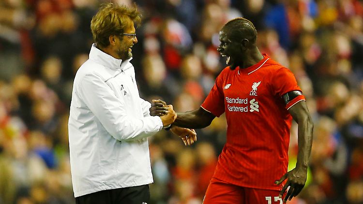 Nun nach Spanien: Jürgen Klopp, Mamadou Sakho und der Fc Liverpool.