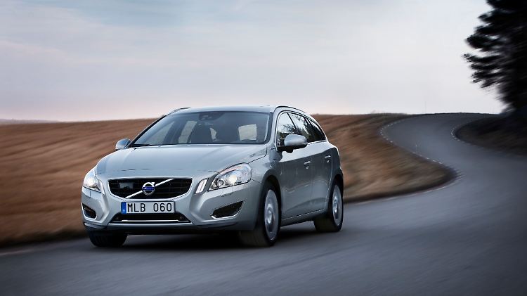 Volvo V60 D6 AWD Plug-In Hybrid ist ein Sparmeister. Leider nur beim Verbrauch. Ein Grund, warum die Kundschaft ihn meidet.