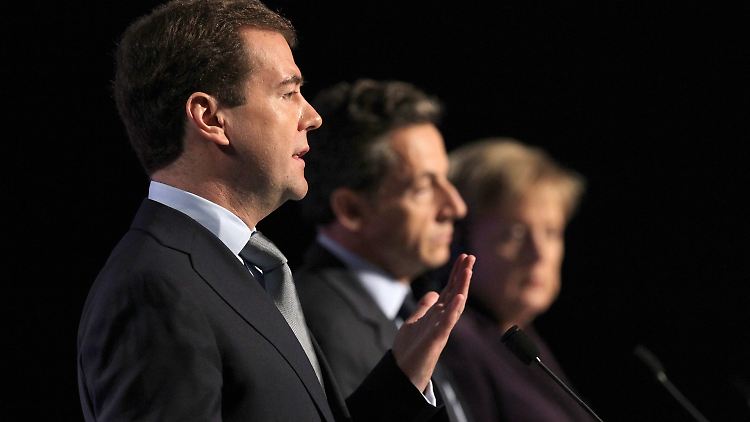 Medwedew, Sarkozy, Merkel: Das Verhältnis normalisiert sich.