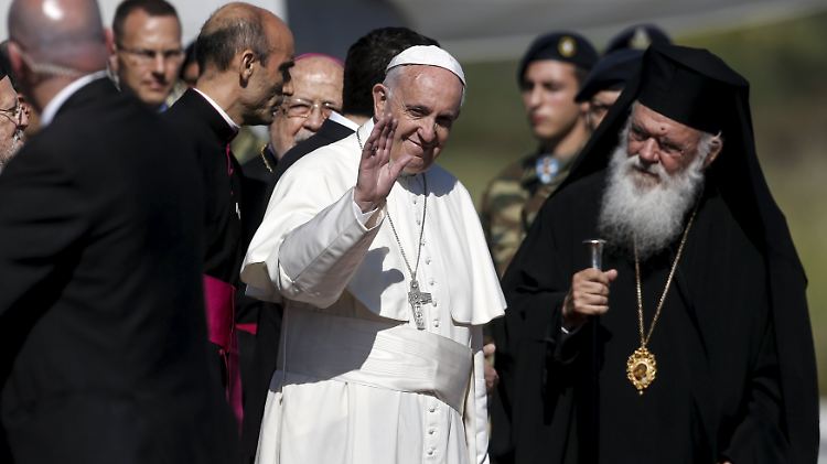 Papst Franziskus möchte mit seinem Besuch ein Zeichen setzen für mehr Menschlichkeit.