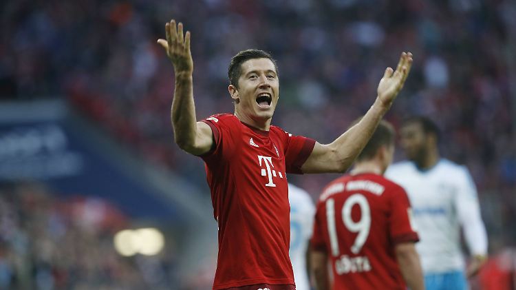 Lewandowski traf gleich zwei Mal - im Abstand von nur elf Minuten.