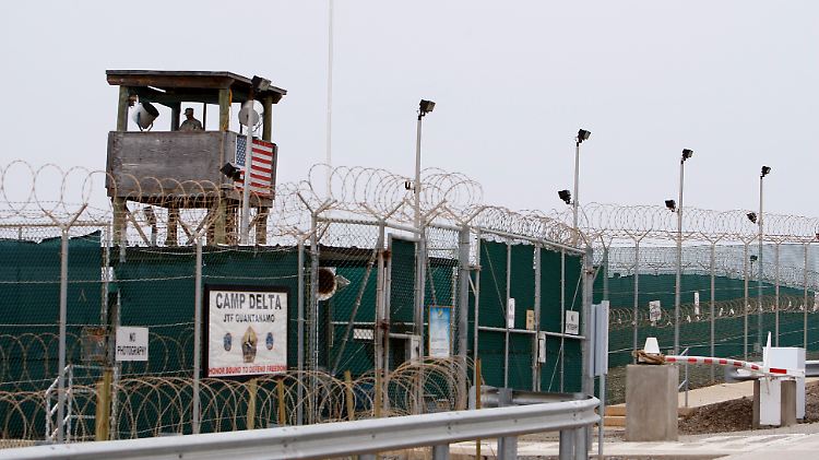 80 Menschen werden nun noch in Guantanamo Bay festgehalten.