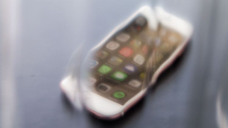 Verschwommener Blick in die Zukunft: Sagt Ming-Chi Kuo das Glas-iPhone richtig voraus? 