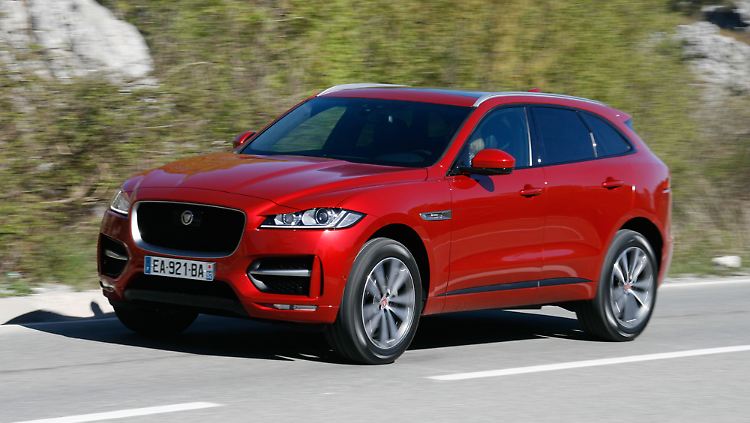 Mit einem Einstiegspreis von 42.390 Euro ist der Jaguar F-Pace schon recht weit von einem Schnäppchen entfernt.