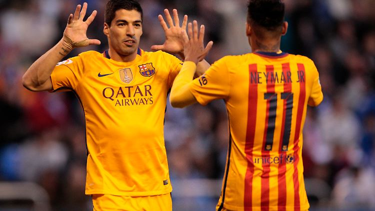 Mit vier Toren war Luis Suarez (l.) überragender Mann bei Barca.