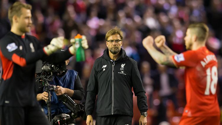 Freude über den Sieg, Frust über ein Foul: Jürgen Klopp nach der Liverpool-Gala gegen Everton.