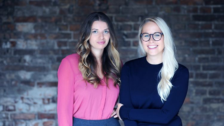 Nora-Vanessa Wohlert (l.) gründete zusammen mit Susann Hoffmann (r.) Edition F.