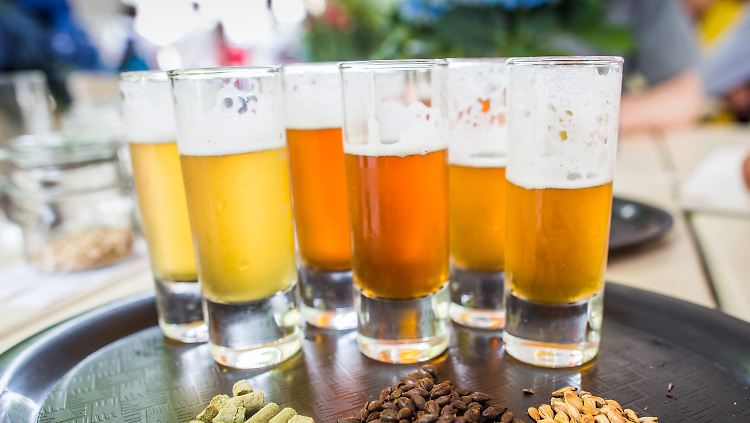 Biertrinken mit Kollegen ist nicht immer versichert. 