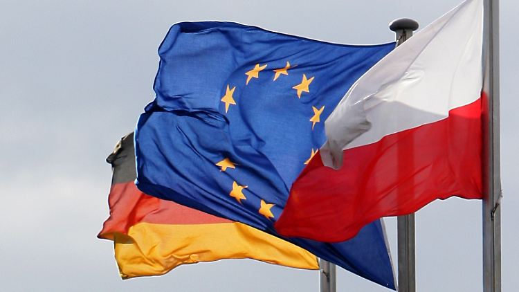 Die EU habe für ihn und "die große Mehrheit der Polen einen "immensen Wert", so Duda.