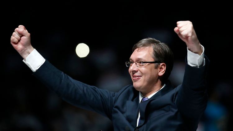 Ministerpräsident Alexander Vucic, hier während des Wahlkampfes, erreicht mit der Wahl sein Ziel.