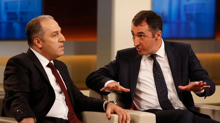Mustafa Yeneroglu (AKP) und Cem Özdemir von den Grünen diskutierten heiß.