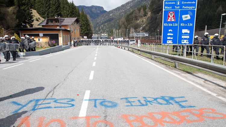 In Gries am Brenner könnte es bald wieder Grenzkontrollen geben - zum Unmut von Italien.