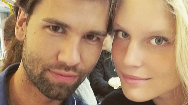 Ein Foto aus glücklichen Tagen: Alexander Keen mit Ex-Freundin und "Germany's Next Topmodel"-Kandidatin Kim.