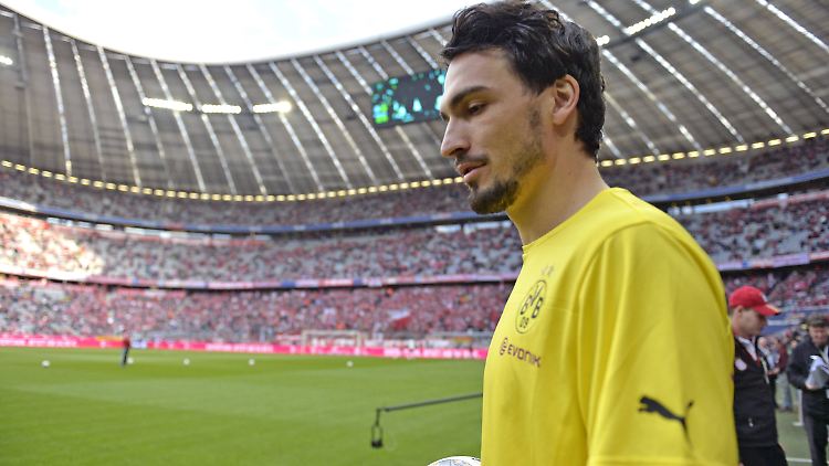 Am 21. Mai könnte Mats Hummels im Pokalfinale das letzte Mal für den BVB auflaufen - wenn sich Dortmund im Wechselpoker mit dem FC Bayern einigt.