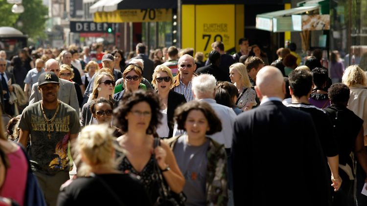 Auch die Arbeitslosigkeit ist in der Euro-Zone auf den tiefsten Stand seit fast fünf Jahren.