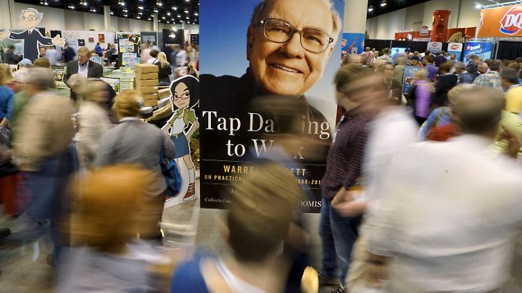 Buffetts große Show: Hauptversammlung von Berkshire Hathaway im vergangenen Jahr.