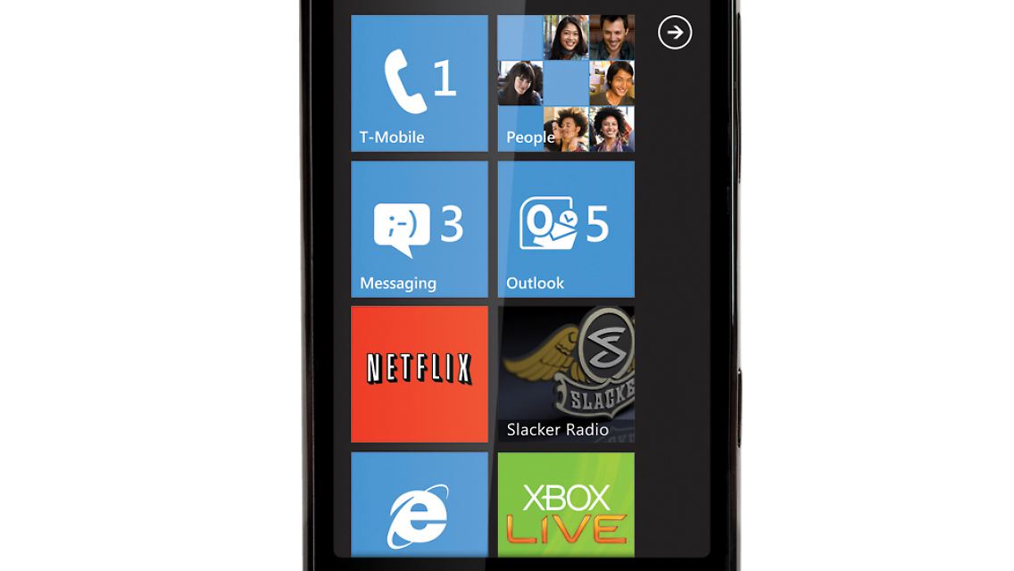 Digital_Life_Tech_Test_Microsoft_phones_NYBZ171.jpg2436544968523099133.jpg