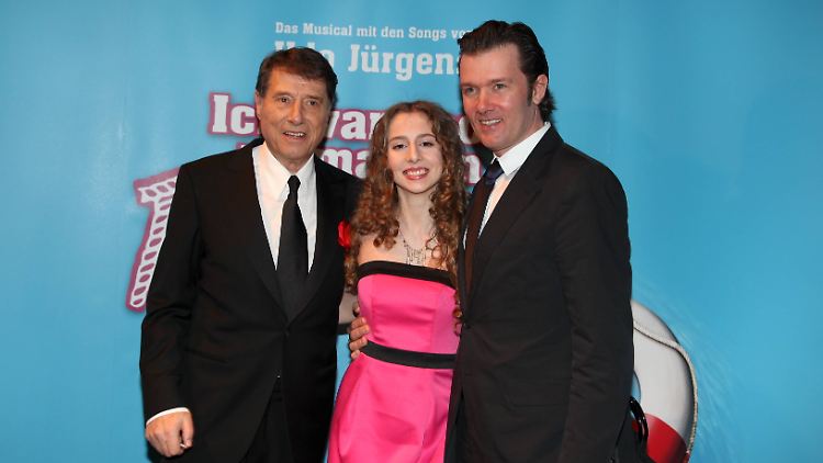 2010 war der Familienfrieden noch heil: Udo Jürgens mit Tochter Gloria Burda und Sohn John Jürgens.