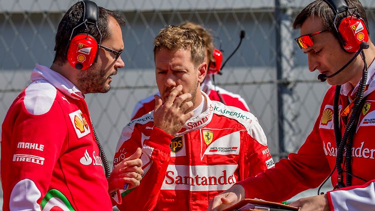 Bedient: Ferrari-Star Sebastian Vettel, nachdem er in Sotschi schon in der zweiten Kurve aus dem Rennen gerempelt worden war.
