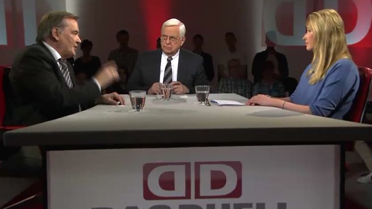 Im n-tv-Duell: Wirtschaftsprofessor Rudolf Hickel und FDP-Politikerin und Unternehmerin Lencke Steiner.