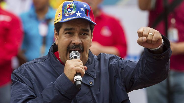 In kämpferischer Pose: Venezuelas Präsident Nicolás Maduro.