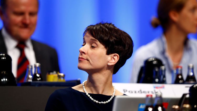 AfD-Chefin Frauke Petry stimmt in ihrer Haltung zum Islam nicht mit allen Mitgliedern ihrer Partei überein.