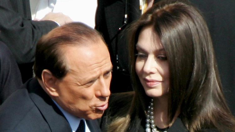 Die Schöne und ihr Noch-Mann: Veronica Lario und Silvio Berlusconi.