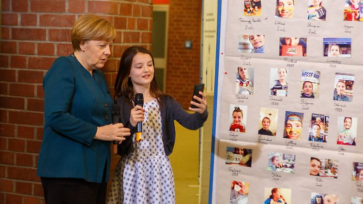 Dieses Mädchen hat einen Foto-Wettbewerb zum Thema Europa gewonnen. Der Preis: ein Selfie mit der Kanzlerin.